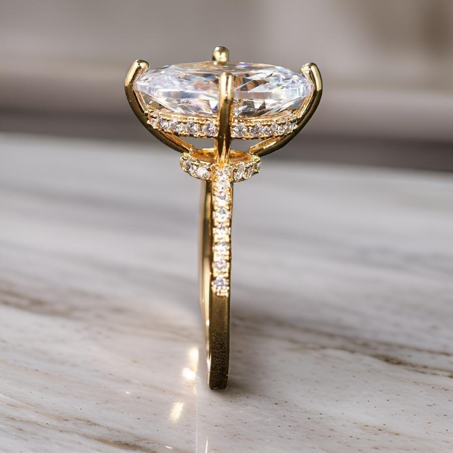 Oval Solitaire Cubic Zirconia Gold Ring