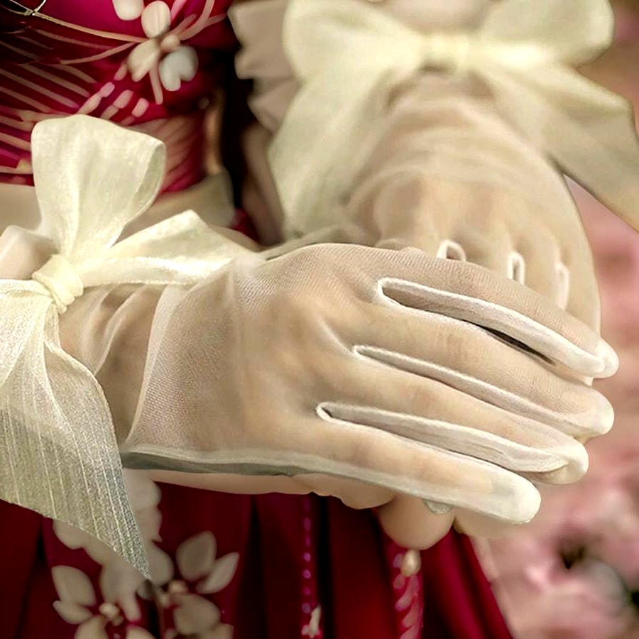 Ivory Retro Mesh Bridal Gloves with Bows