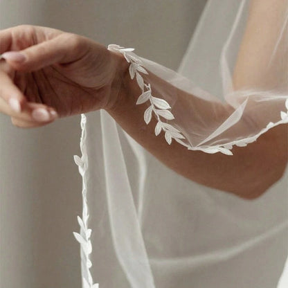 New Long Ivy Leaf Trim Bridal Veil