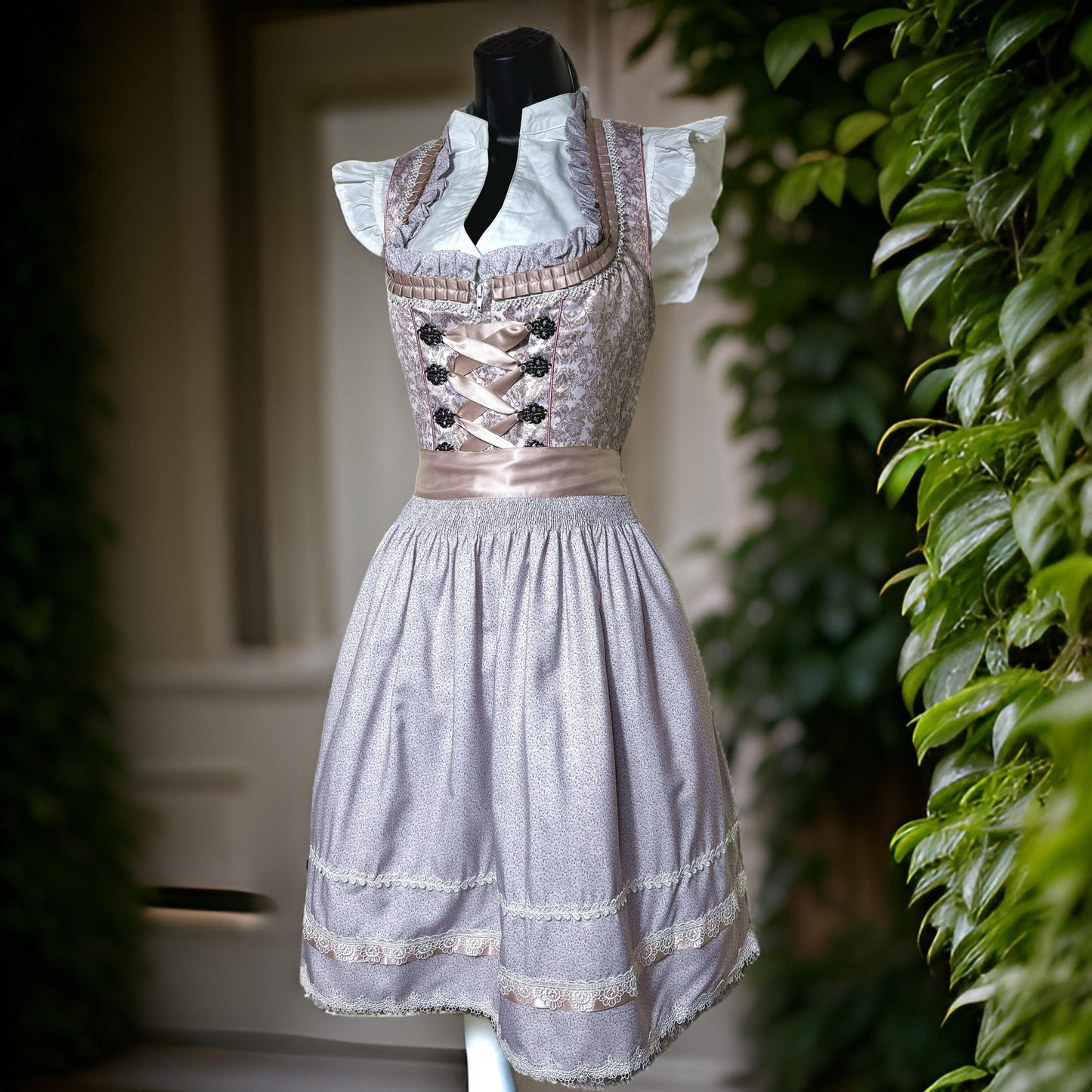 Lavender Jacquard Dirndl Dress Sophia