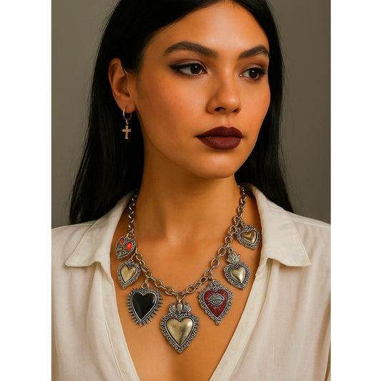 Viva Corazón Sacred Heart Necklace