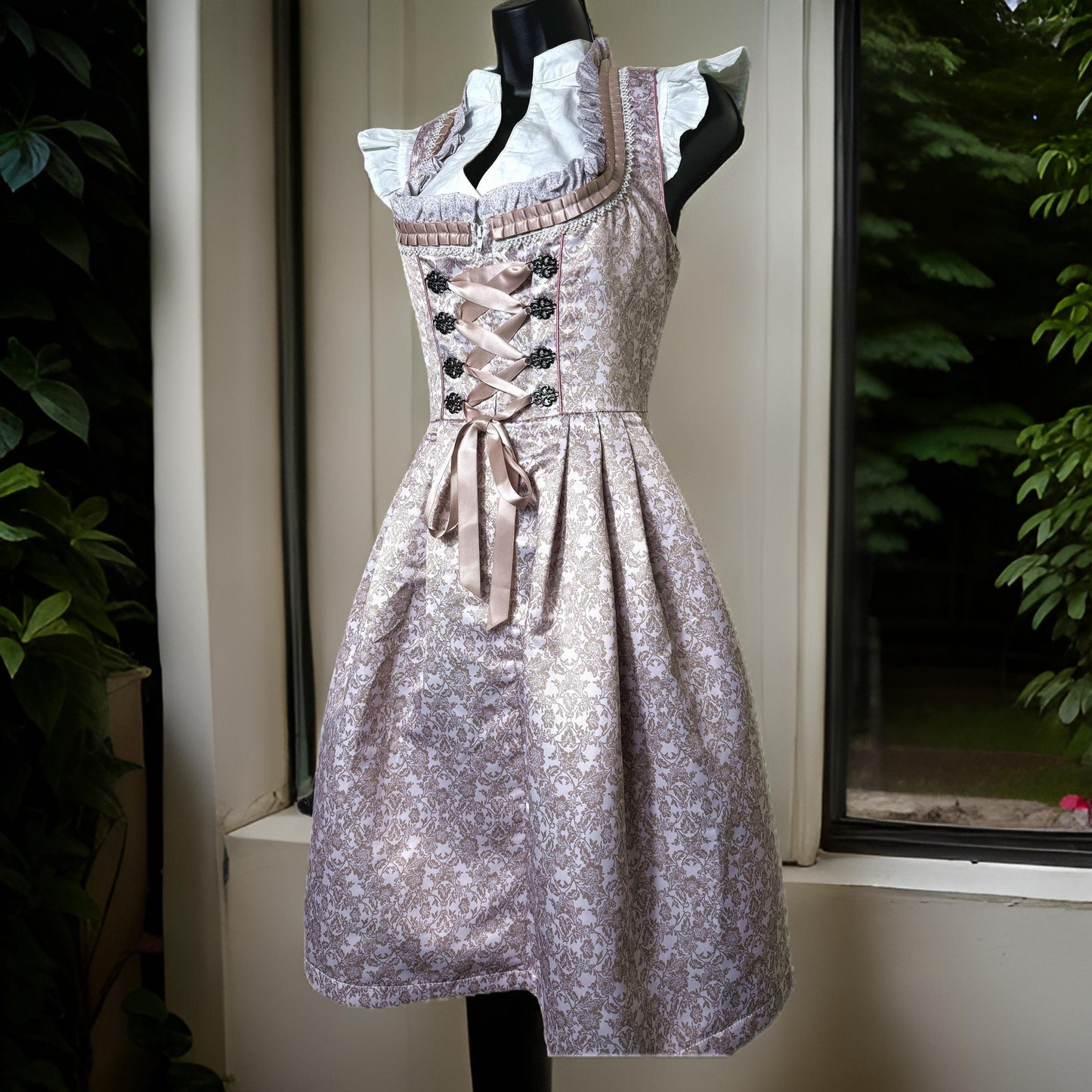 Lavender Jacquard Dirndl Dress Sophia