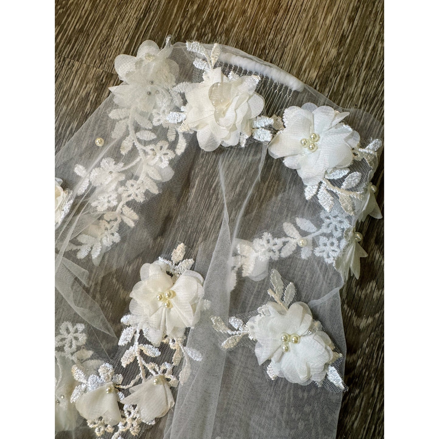 Floral Pearl Lace Ivory Wedding Veil - Ivory