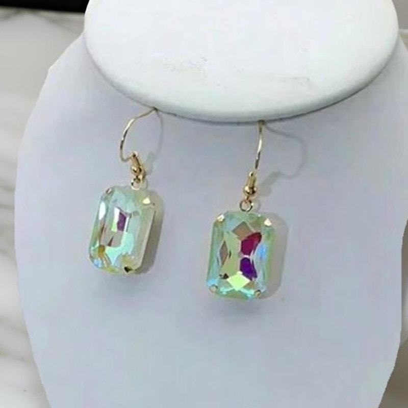 3 Pc Green Crystal Iridescent Jewel Set