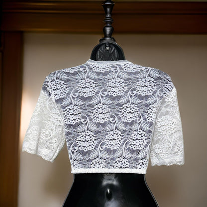 Lace Keyhole Dirndl Blouse Leisl