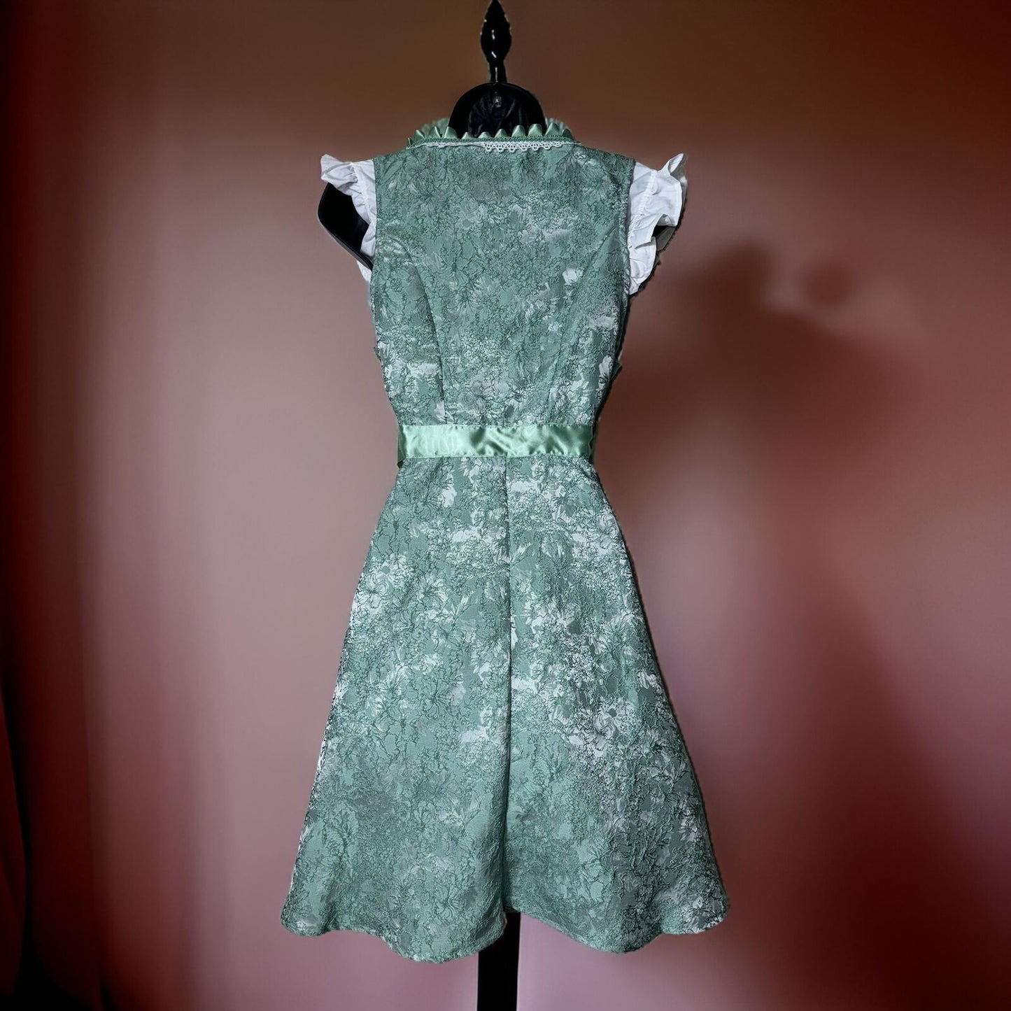 Green Lace Dirndl Dress Magdalena