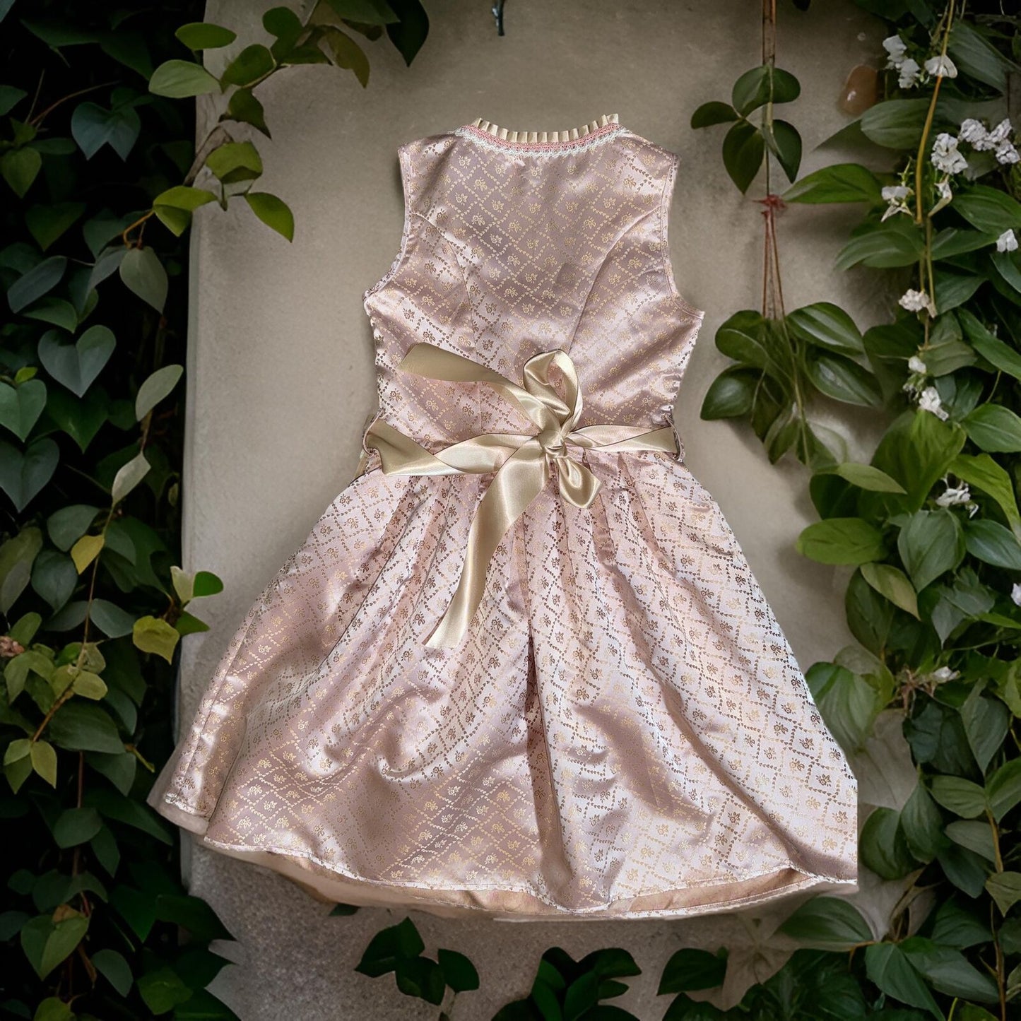 Pink Beige Lace Dirndl Dress Mia